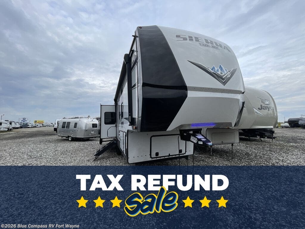 Used 2022 Forest River Sierra Luxury 321RL available in Columbia City, Indiana