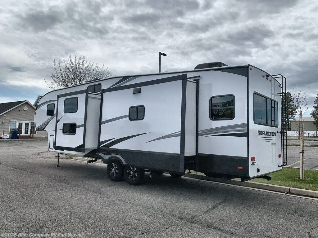 New 2026 Grand Design Reflection 324MBS available in Columbia City, Indiana