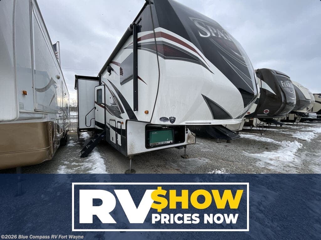 Used 2018 Prime Time Spartan 1141 available in Columbia City, Indiana