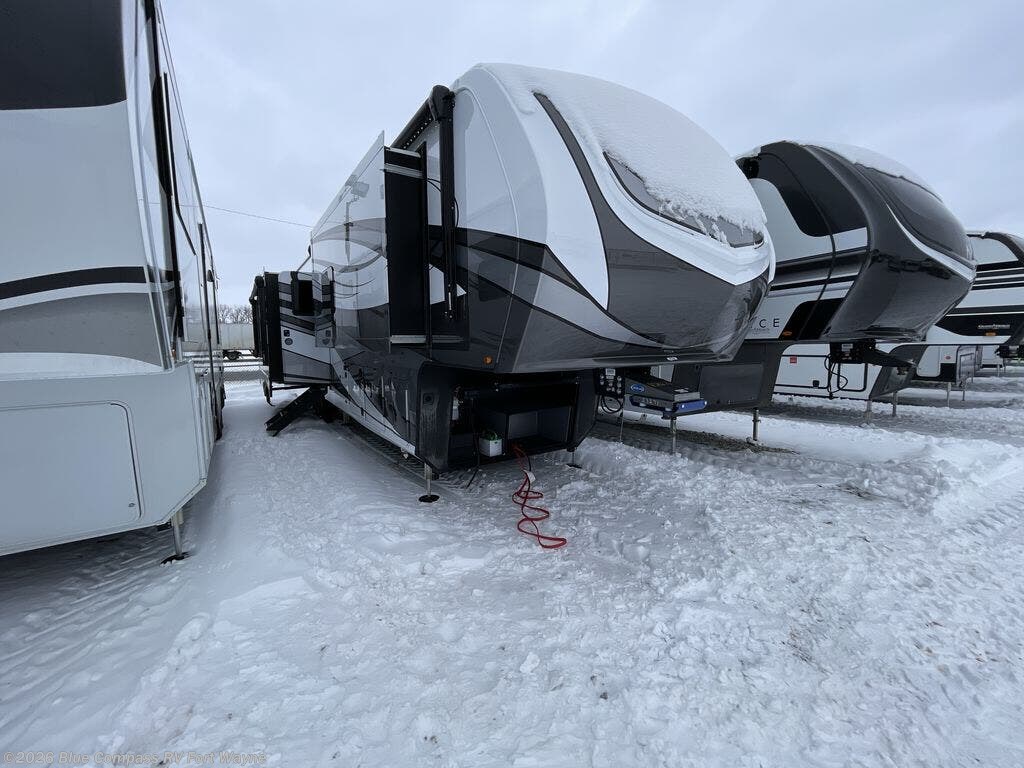 New 2026 Grand Design Solitude 417KB available in Columbia City, Indiana