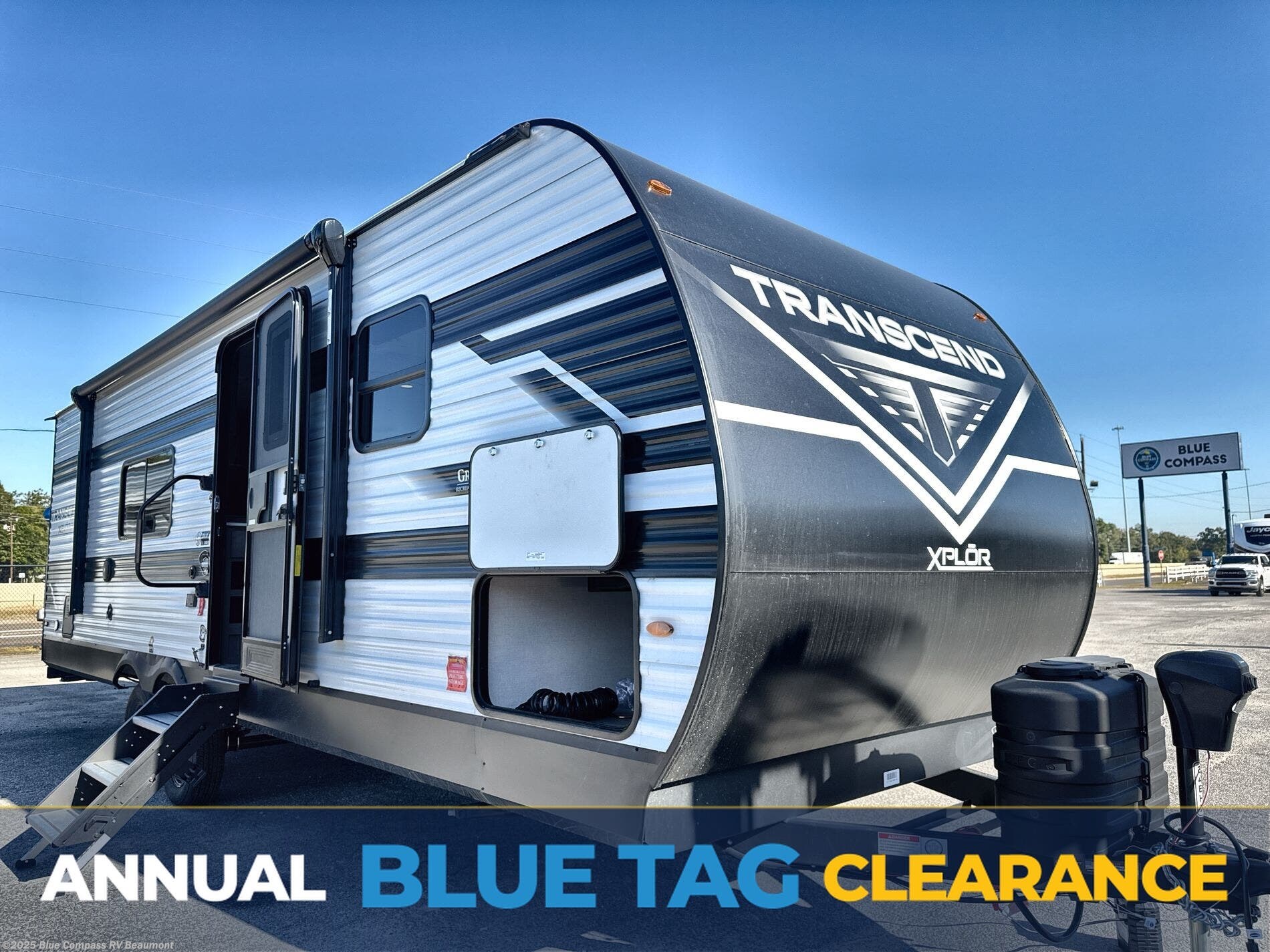 New 2026 Grand Design Transcend Xplor 24BHX available in Vidor, Texas