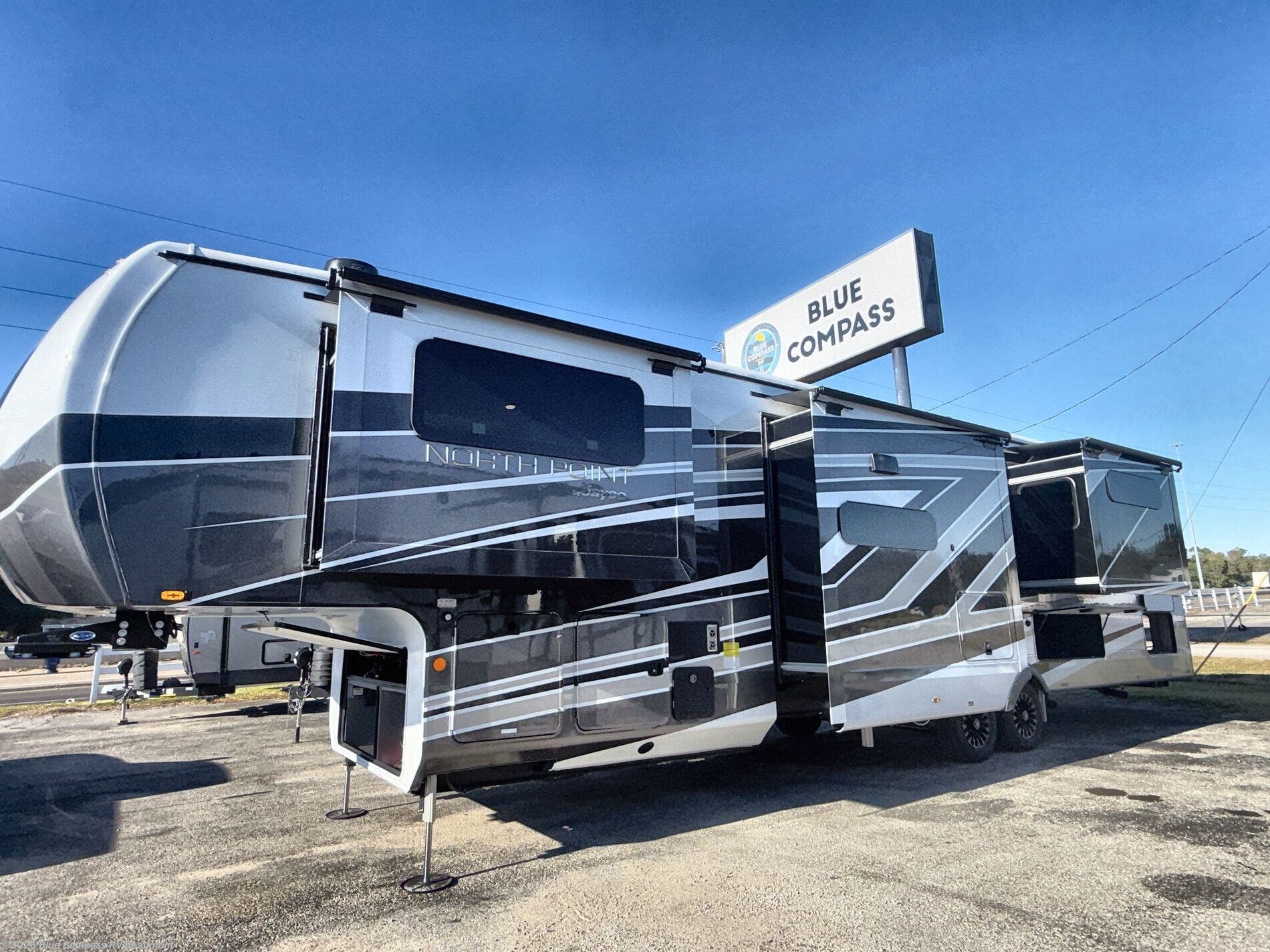 New 2026 Jayco North Point 382FLRB available in Vidor, Texas