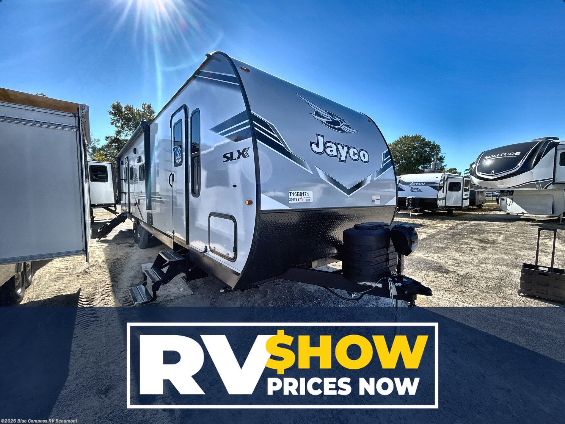 New 2026 Jayco Jay Flight SLX 330TBS available in Vidor, Texas