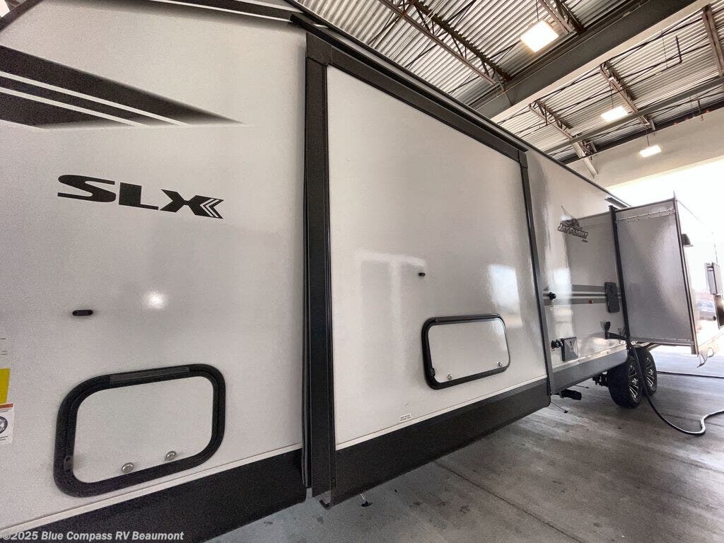 New 2026 Jayco Jay Flight SLX 334RTS available in Vidor, Texas