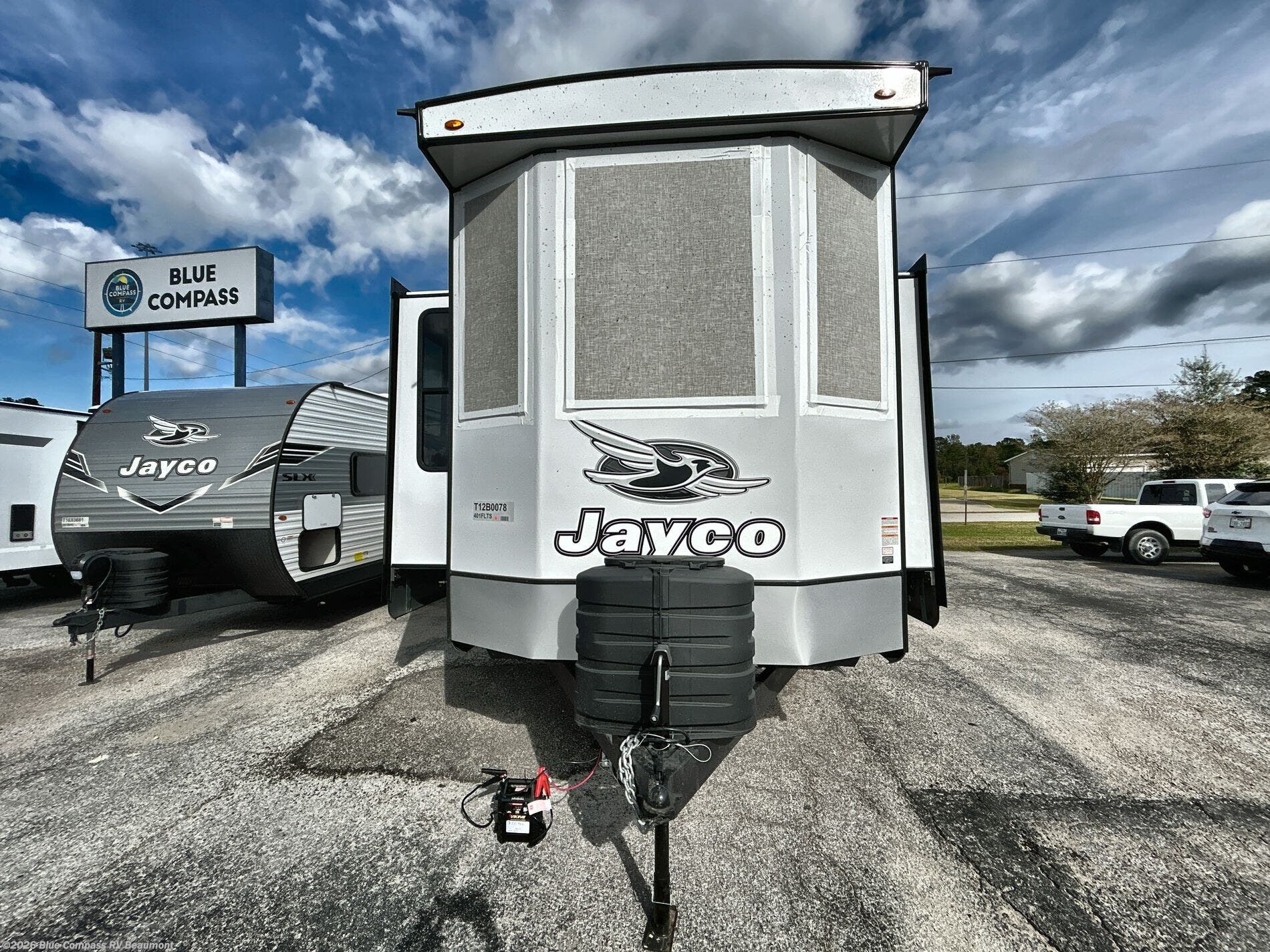 New 2026 Jayco Jay Flight Bungalow 401FLTS DS available in Vidor, Texas