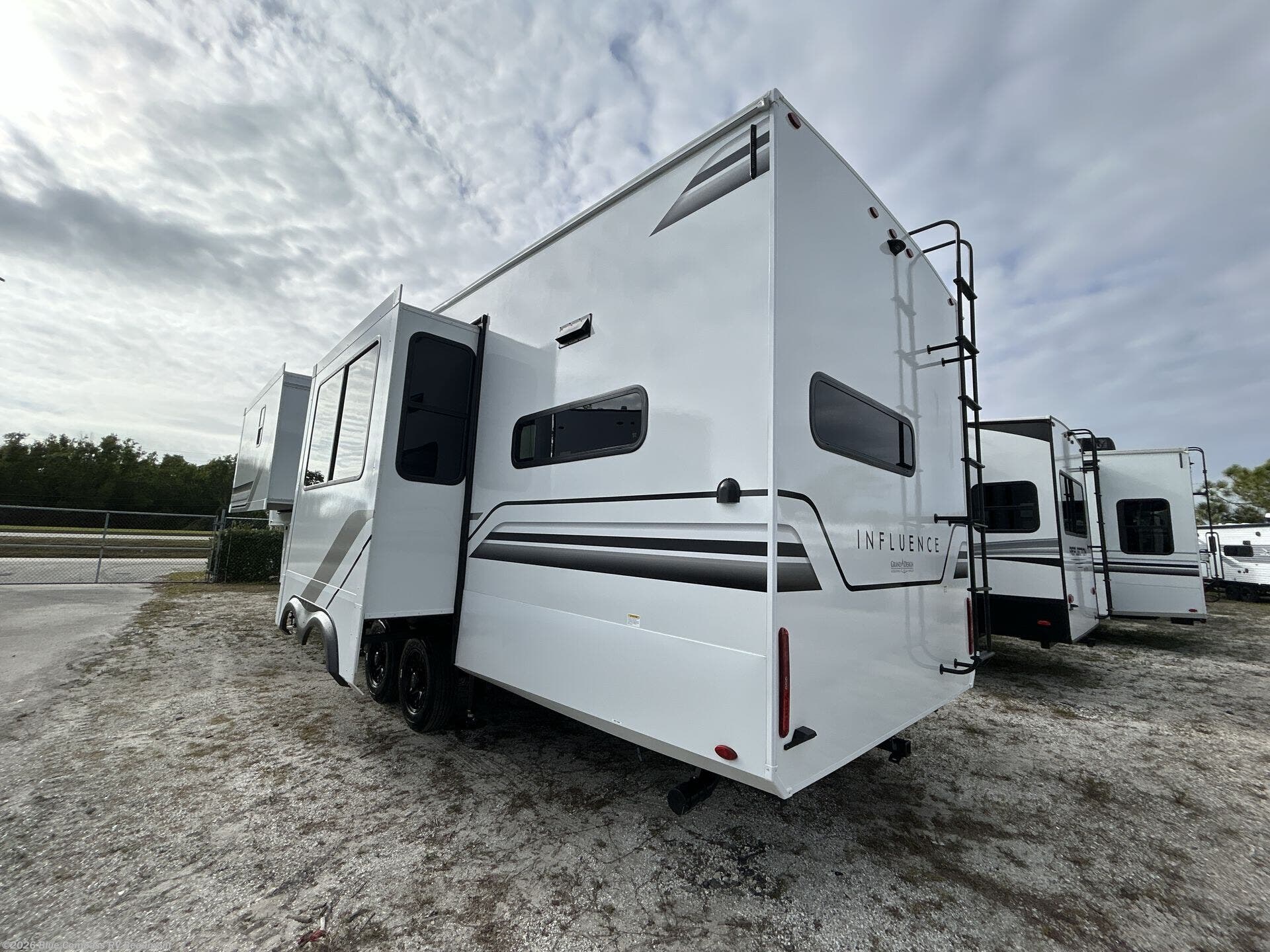 New 2025 Grand Design Influence 3203GK available in Vidor, Texas