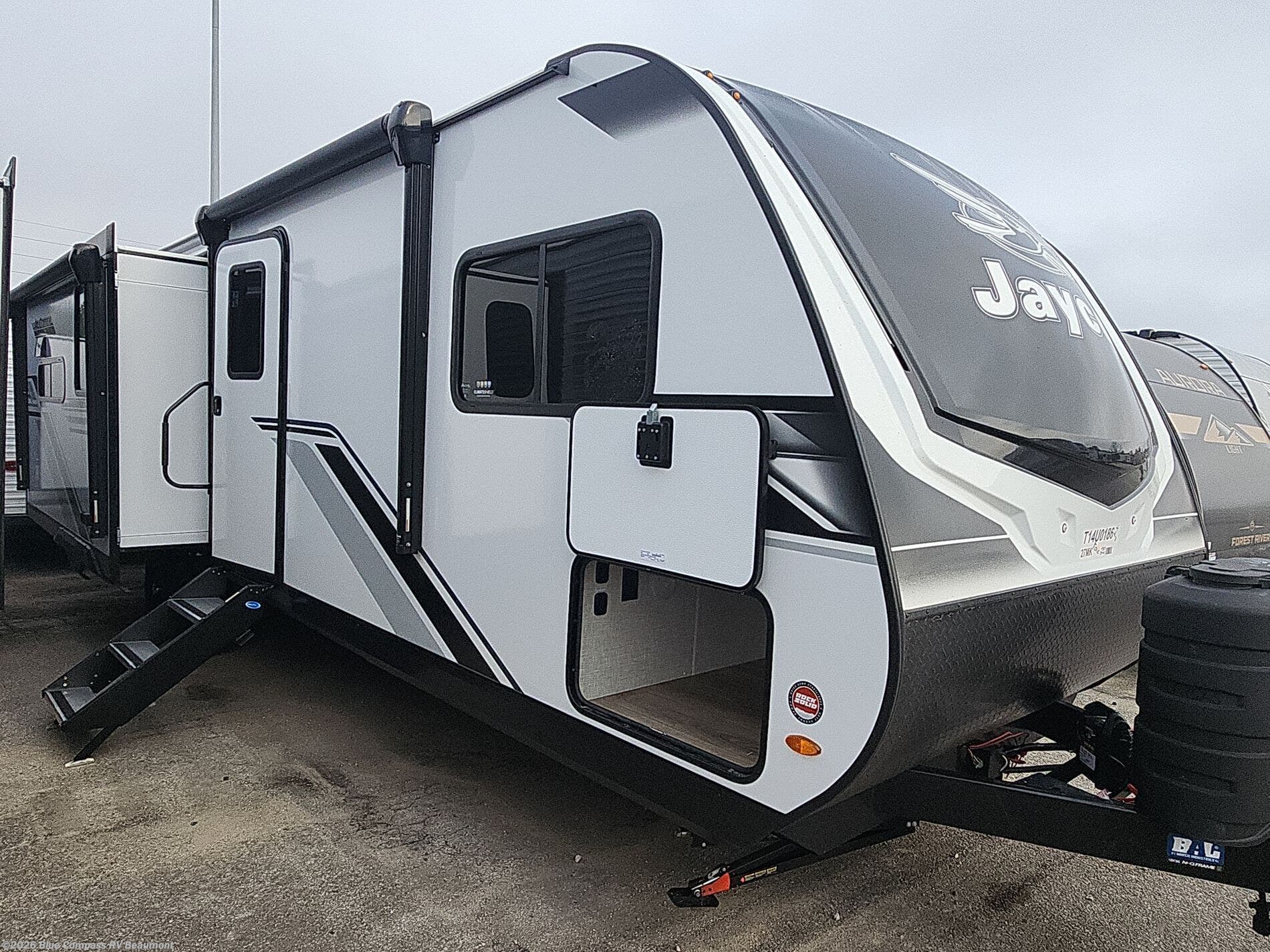 New 2026 Jayco Jay Feather 27MK available in Vidor, Texas