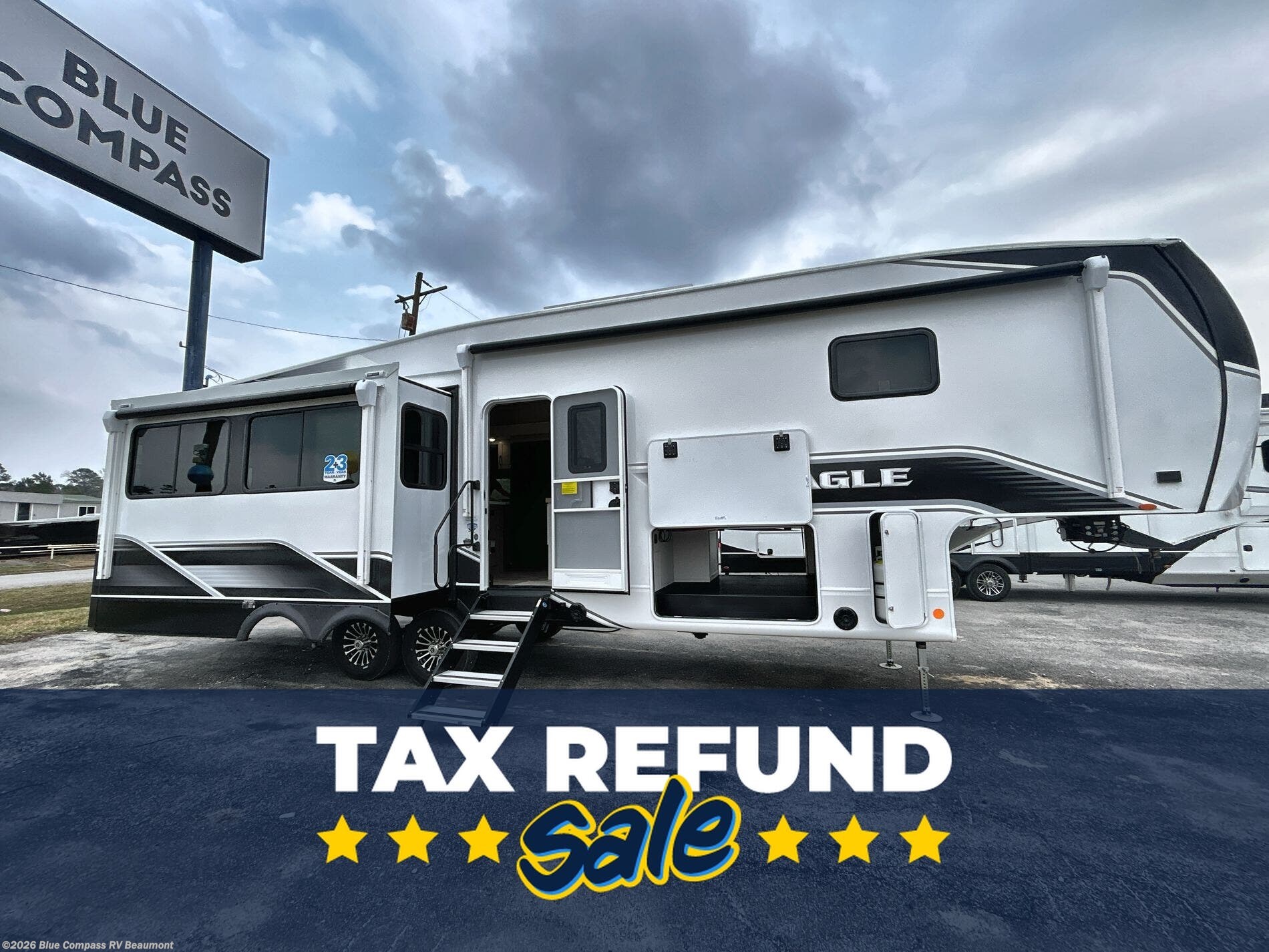 New 2026 Jayco Eagle 321RSTS available in Vidor, Texas