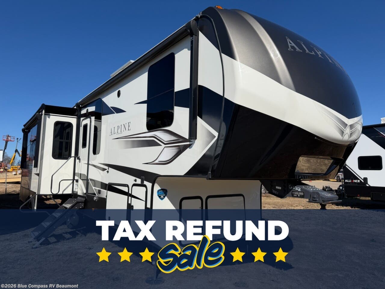 Used 2022 Keystone Alpine 3220RL available in Vidor, Texas