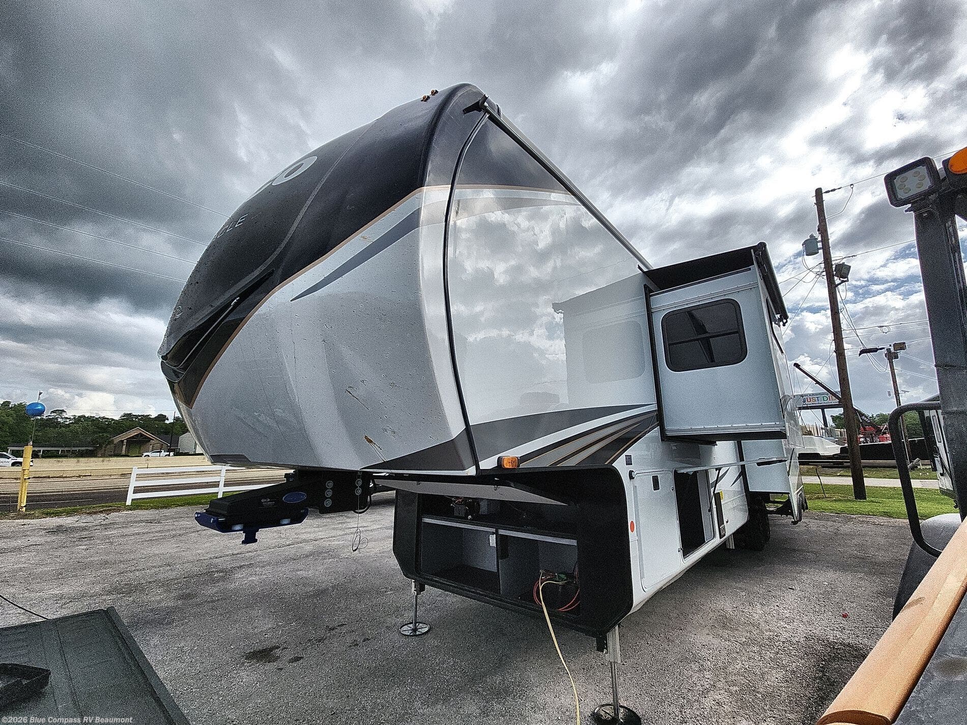 New 2026 Jayco Pinnacle 38FBRK available in Vidor, Texas