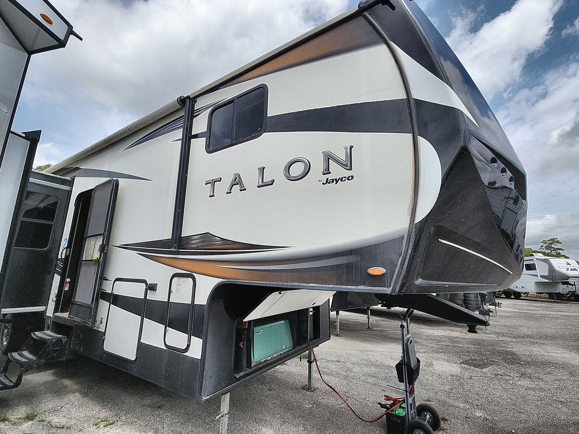 Used 2018 Jayco Talon 413T available in Vidor, Texas