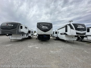 New 2027 Jayco Pinnacle 38FBRK available in Vidor, Texas