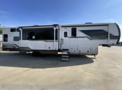 New 2027 Jayco North Point 395DSDB available in Vidor, Texas