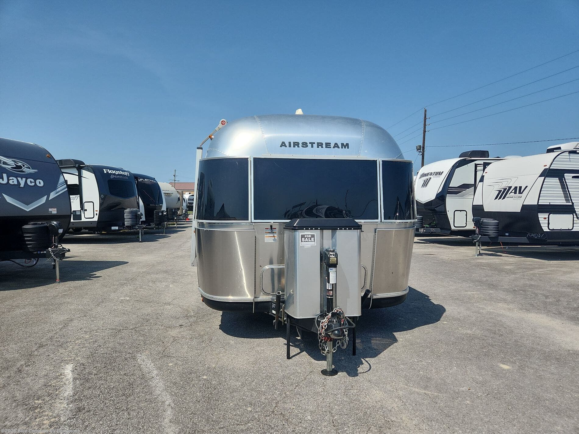 Used 2020 Airstream Classic 33FBQ available in Vidor, Texas