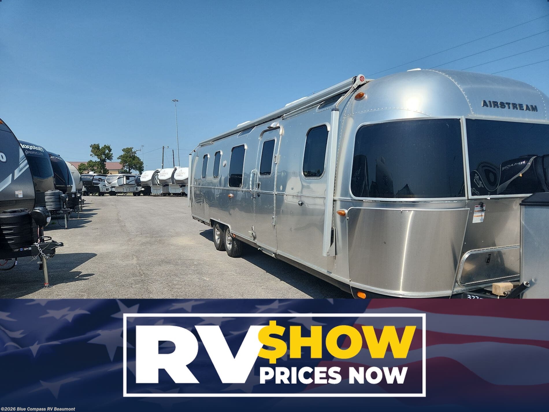 Used 2020 Airstream Classic 33FBQ available in Vidor, Texas