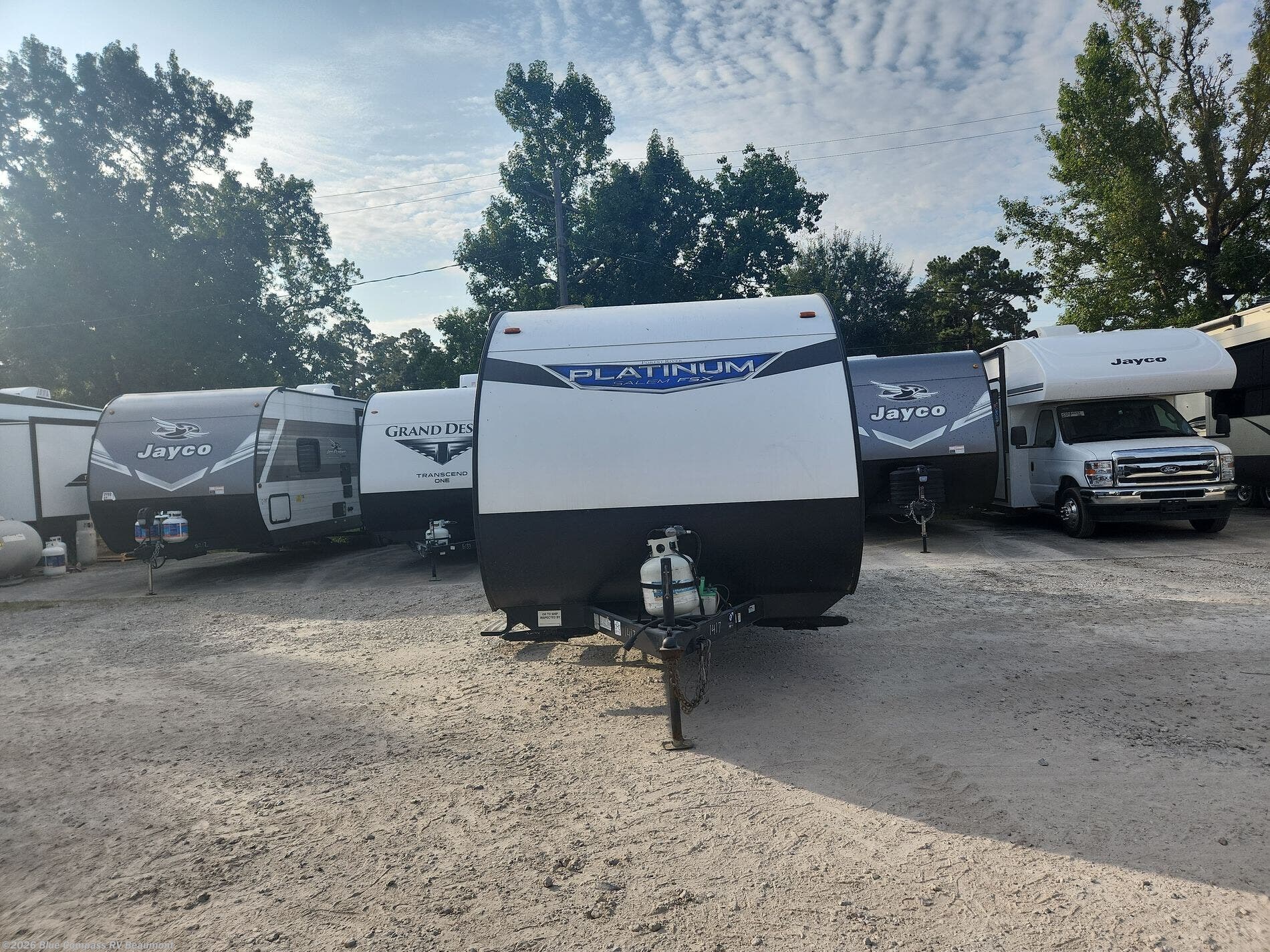 Used 2022 Forest River Salem 167RBK available in Vidor, Texas