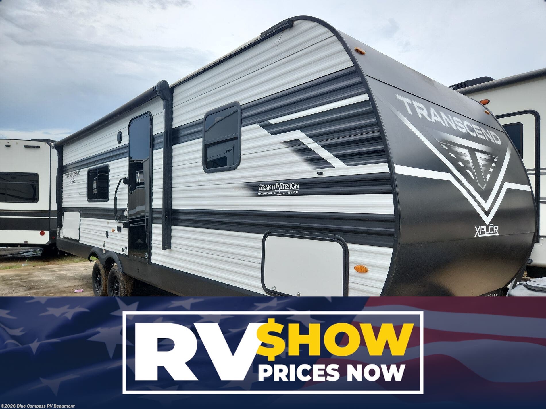 Used 2024  Grand Design Transcend Xplor 26BHX by Grand Design from Blue Compass RV Beaumont in Vidor, TX
