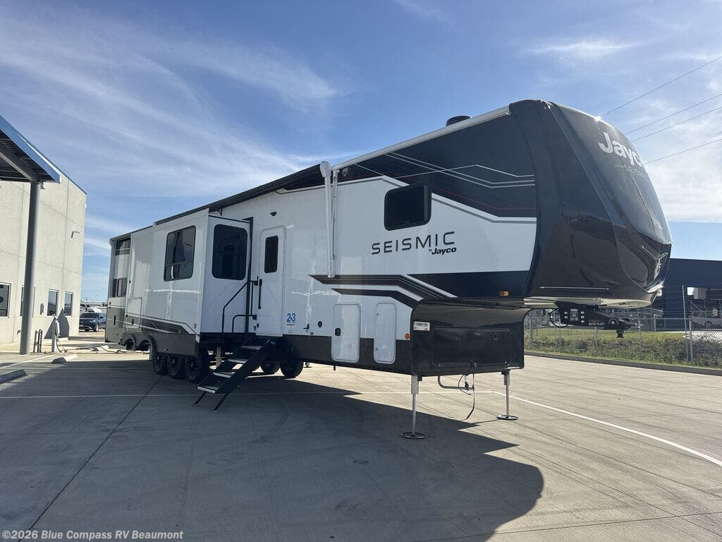 New 2026 Jayco Seismic 399 available in Vidor, Texas