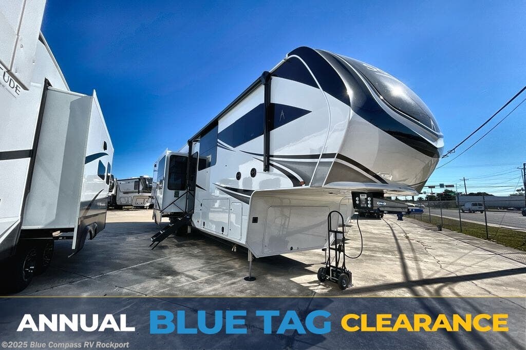 New 2026 Grand Design Solitude 390RK available in Rockport, Texas