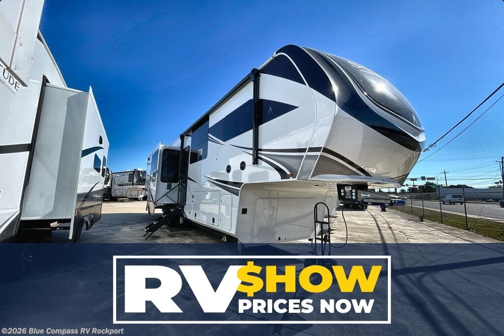 New 2026 Grand Design Solitude 390RK available in Rockport, Texas