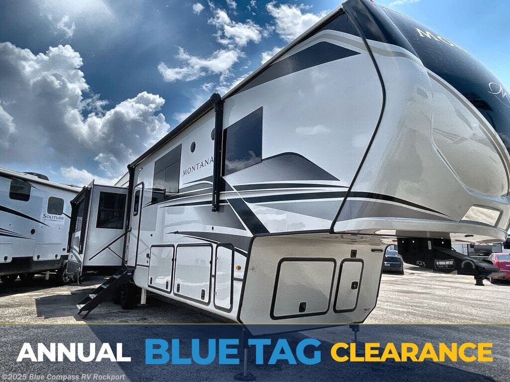 New 2025 Keystone Montana 3857BR available in Rockport, Texas