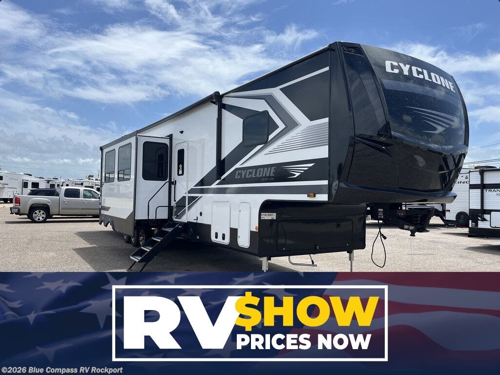 New 2027 Heartland Cyclone 3914 available in Rockport, Texas