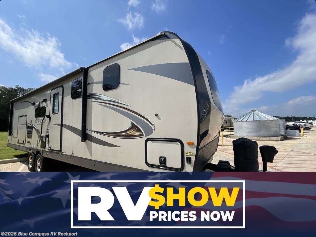 Used 2019 Forest River Rockwood Ultra Lite 2912BS available in Rockport, Texas