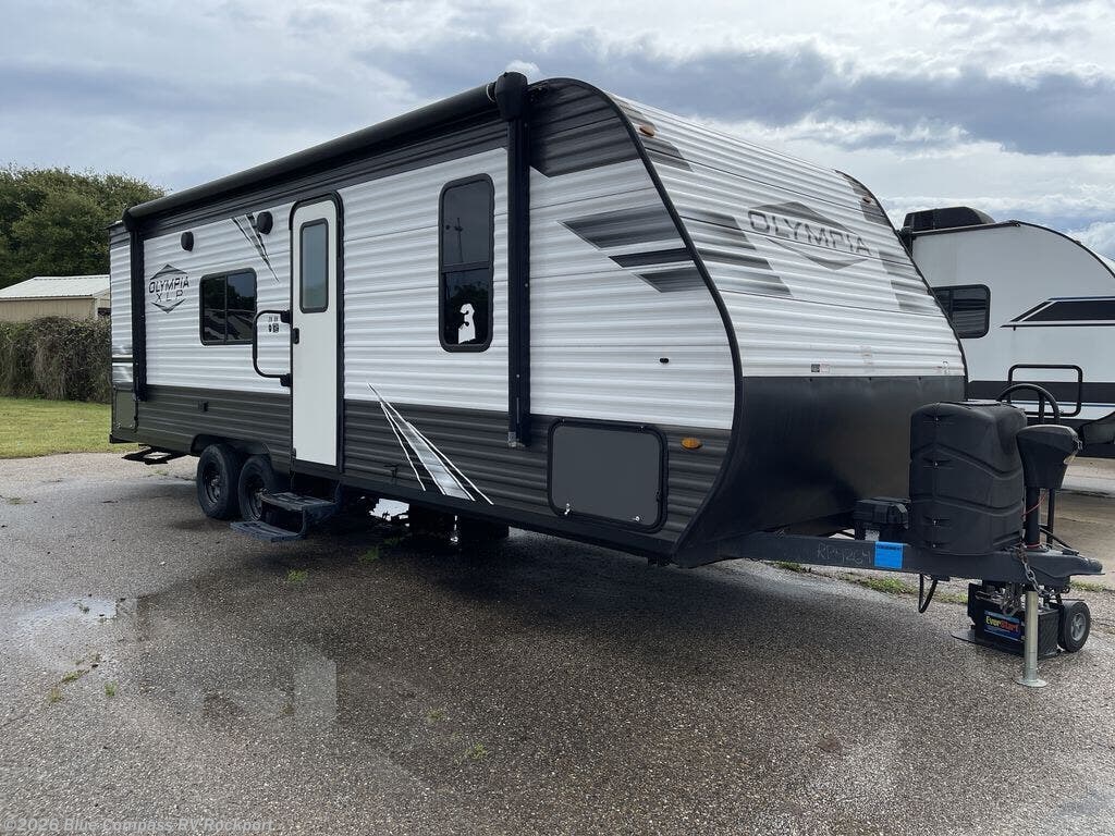Used 2022 Highland Ridge Olympia 26BH available in Rockport, Texas