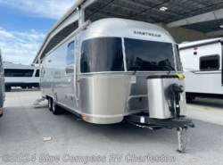 Used 2022 Airstream Flying Cloud 27FB available in Ladson, South Carolina