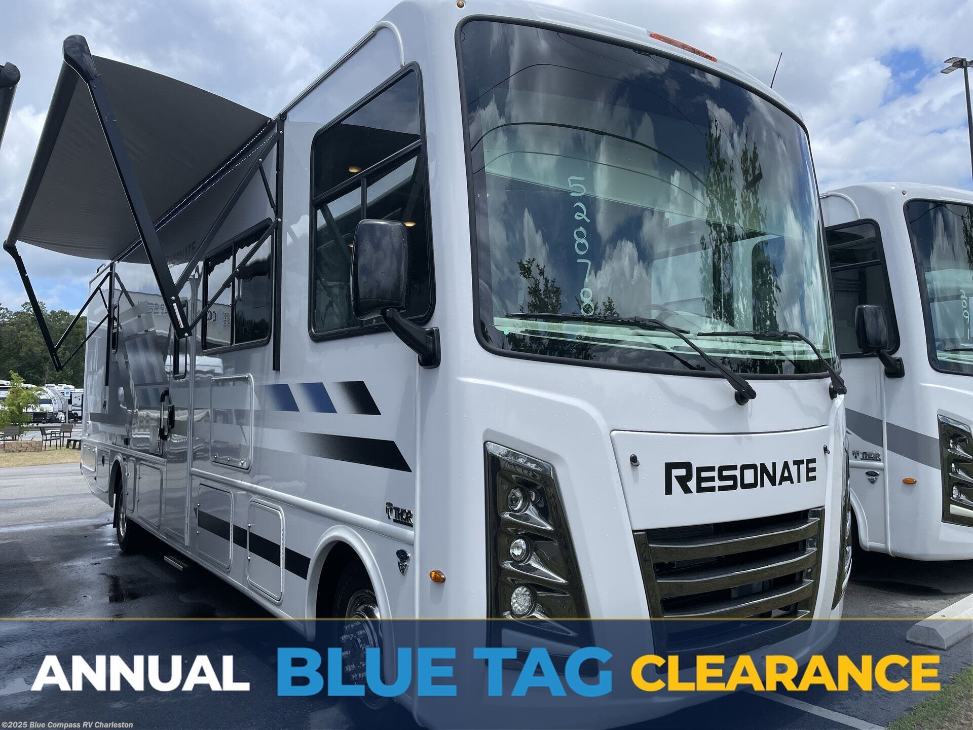 New 2026 Thor Motor Coach Resonate 32B available in Ladson, South Carolina