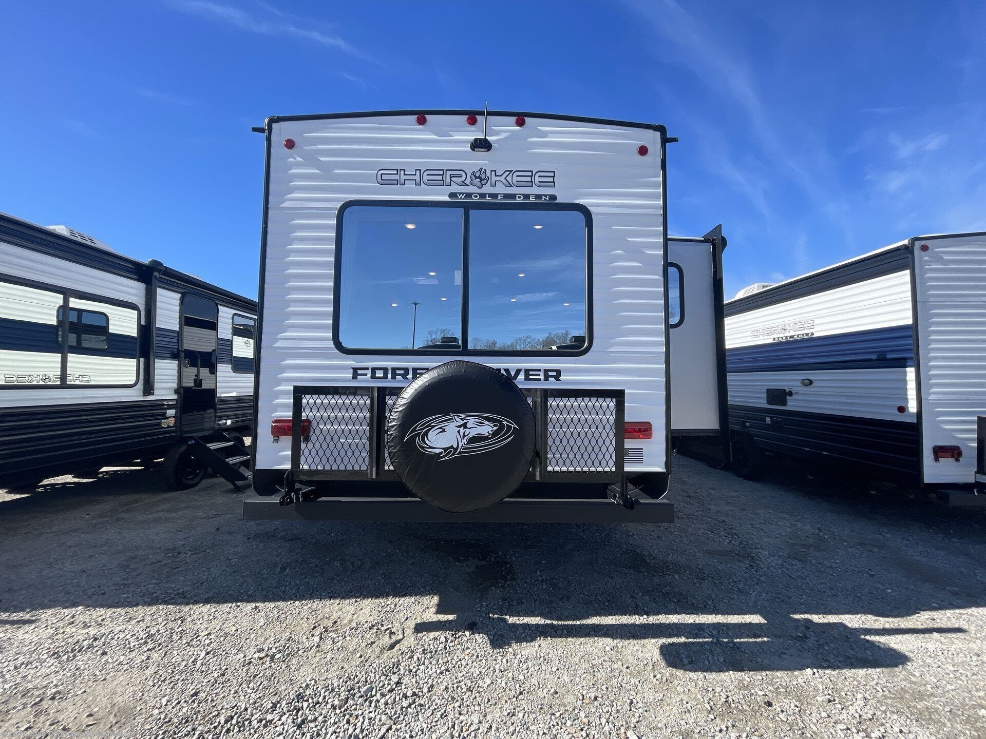 New 2026 Forest River Cherokee Wolf Den 273XLK available in Ladson, South Carolina