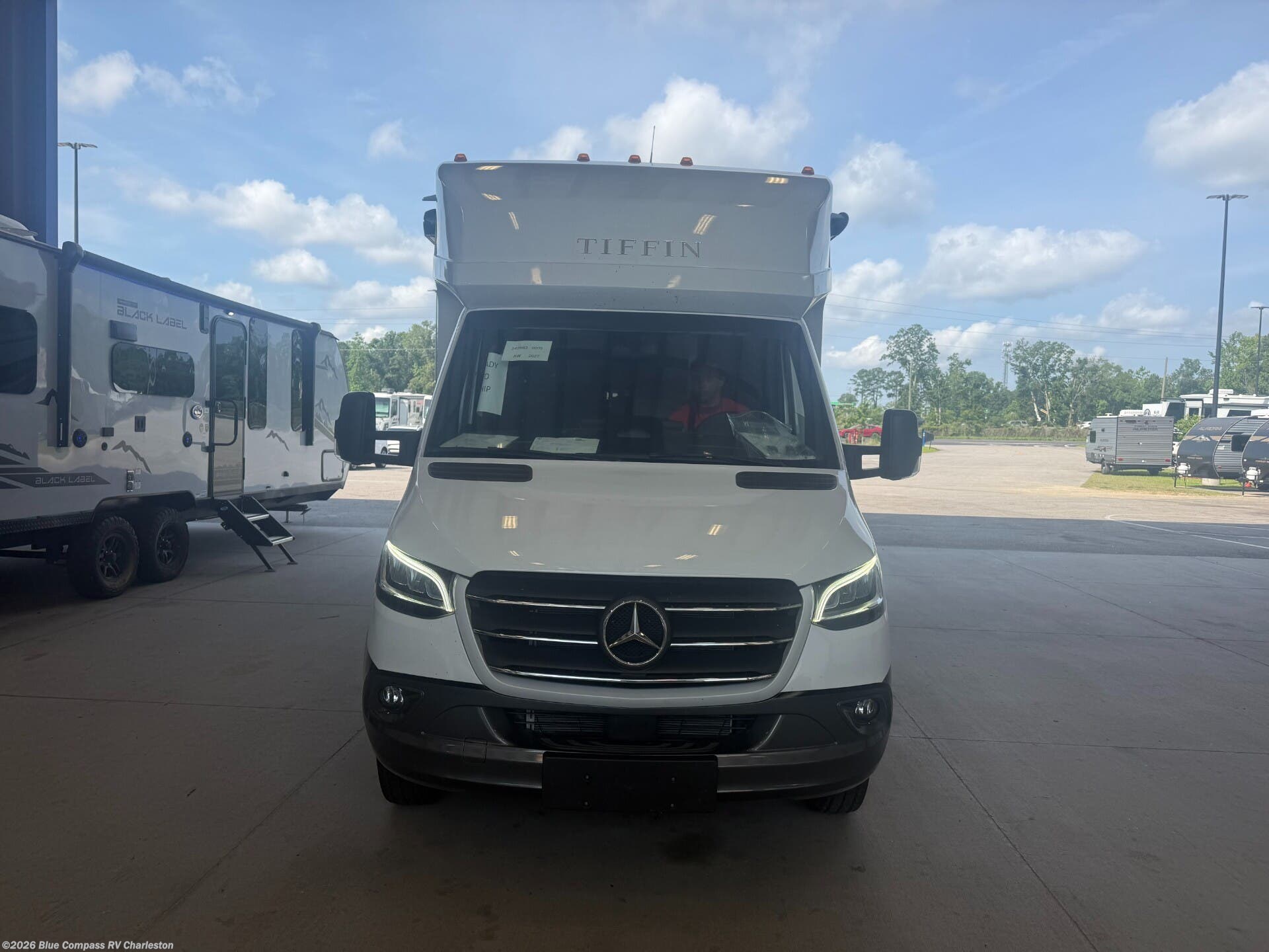 New 2027  Tiffin Wayfarer 25 RW by Tiffin from Blue Compass RV Charleston in Ladson, SC