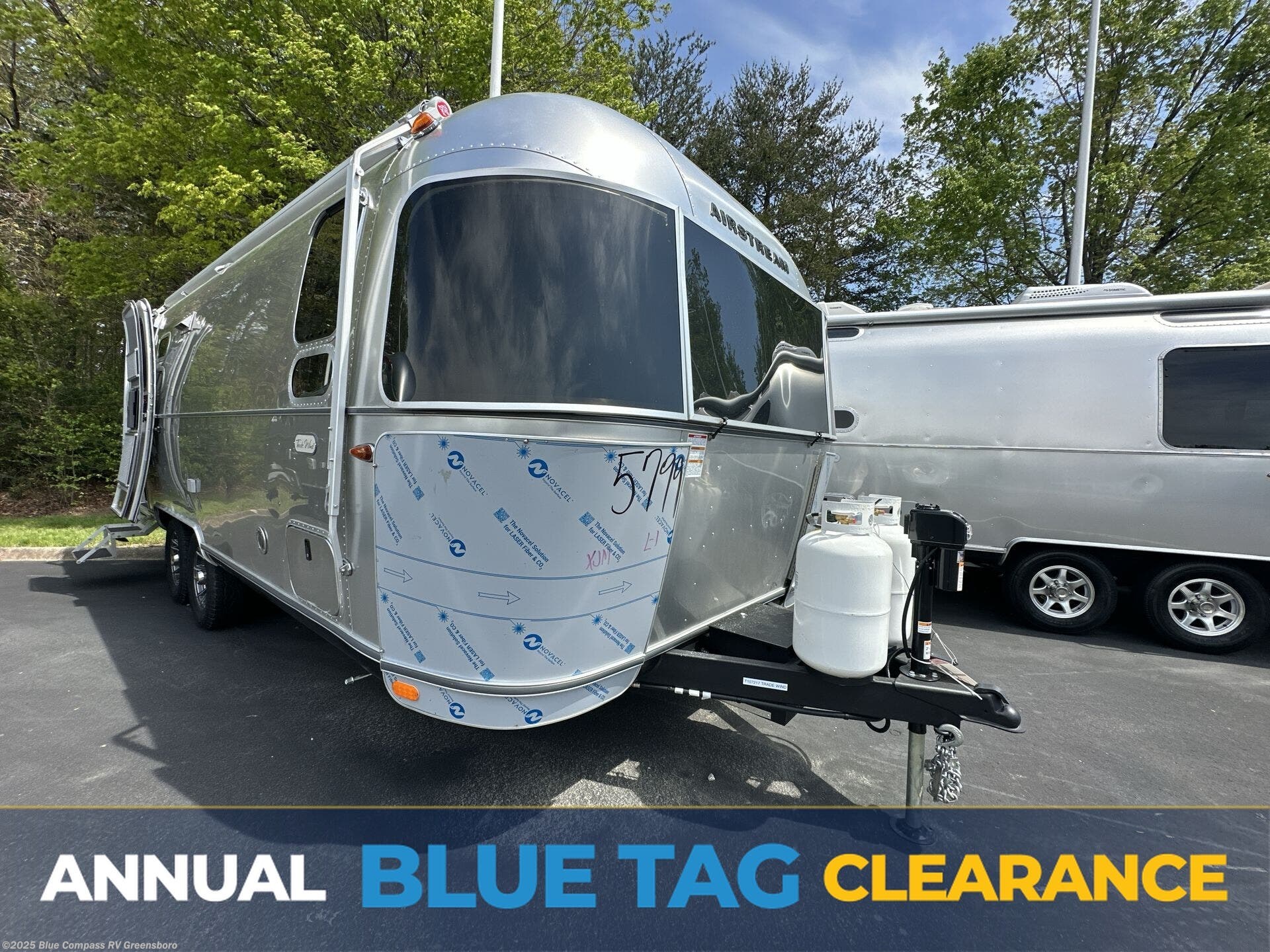 New 2025 Airstream Trade Wind 25FB Twin available in Colfax, North Carolina