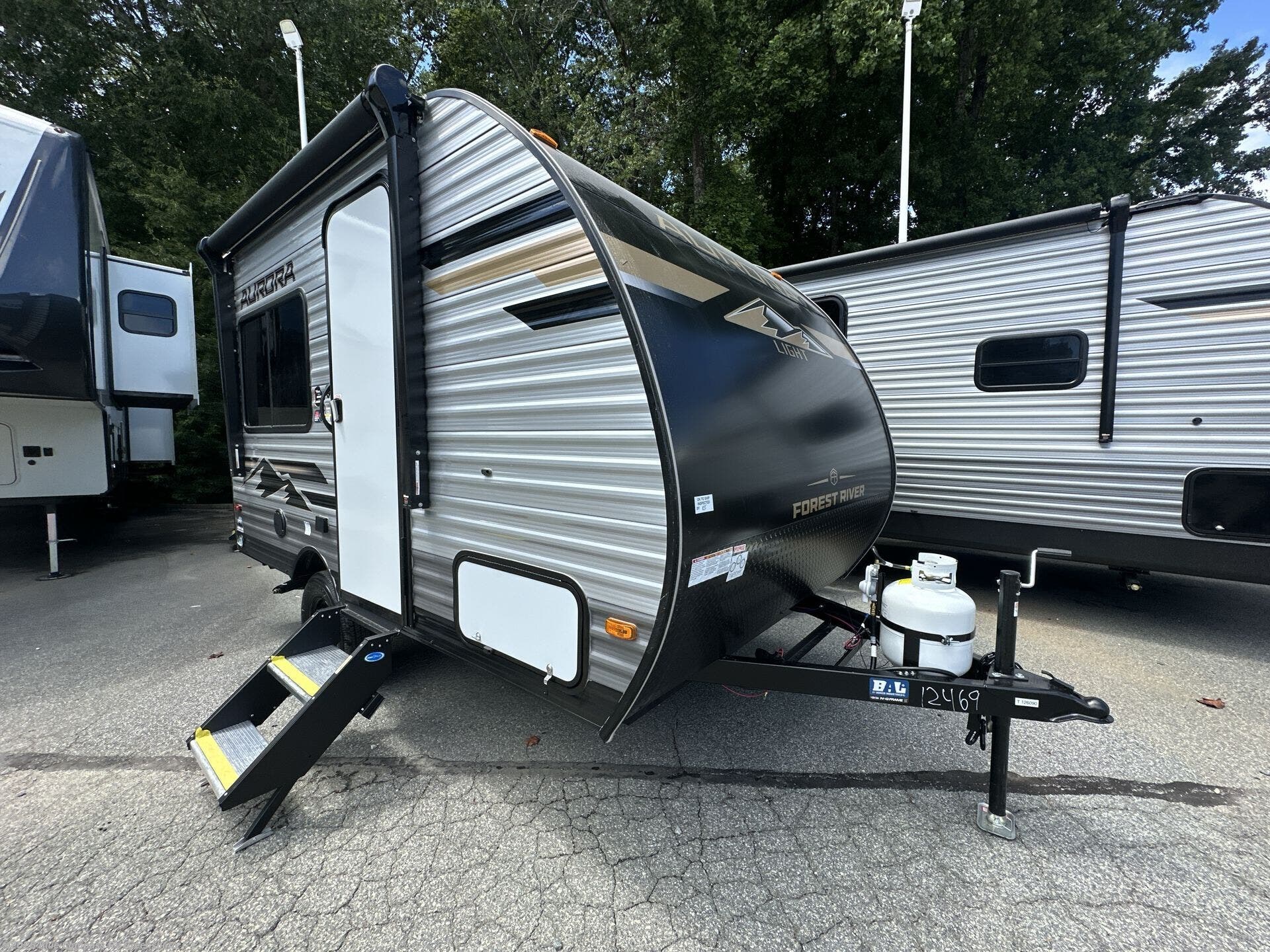 New 2026 Forest River Aurora Light 13RDX available in Colfax, North Carolina