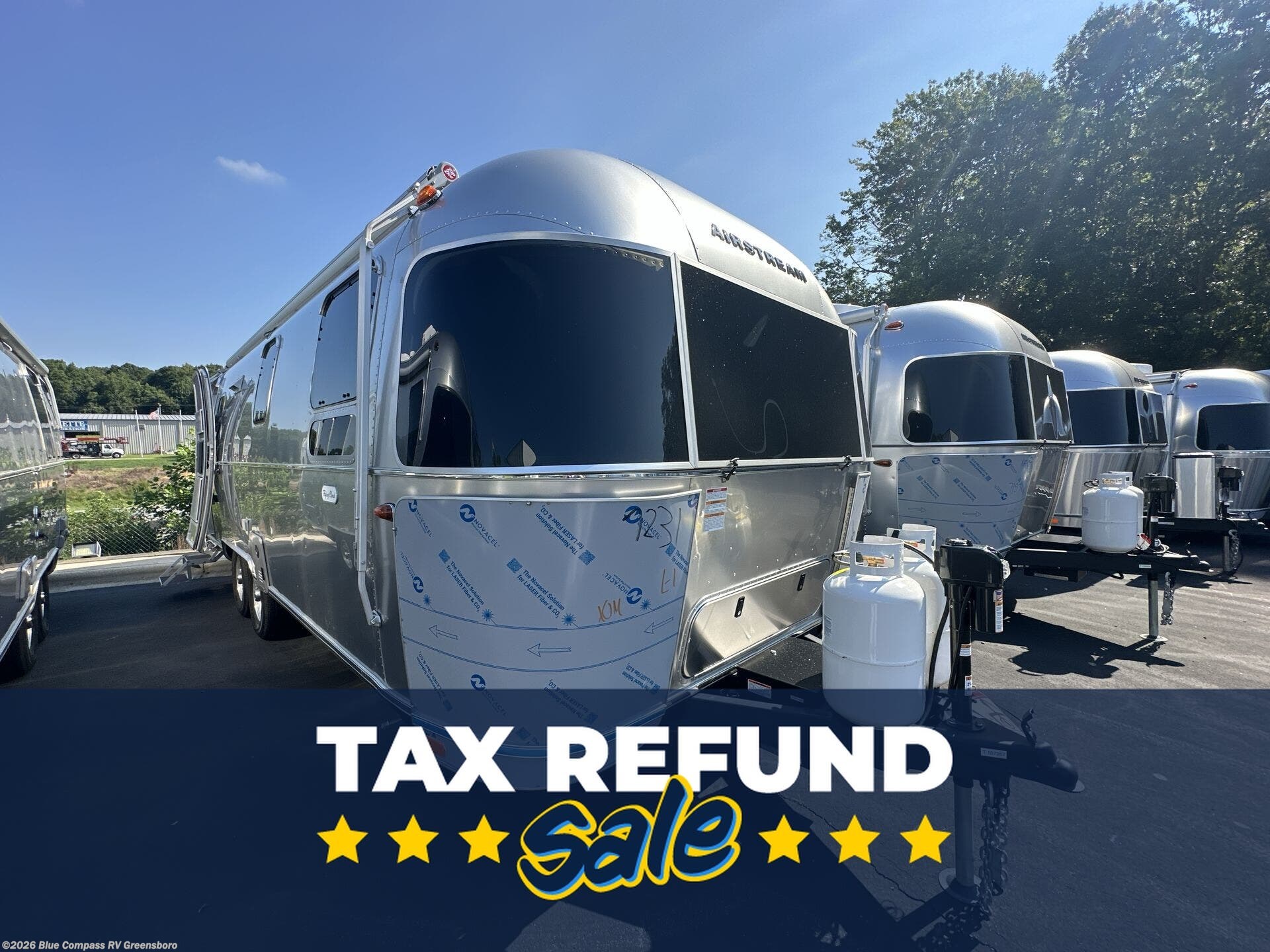 New 2026 Airstream Flying Cloud 27FB available in Colfax, North Carolina