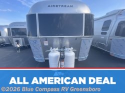 New 2026 Airstream Globetrotter 27FB Twin available in Colfax, North Carolina