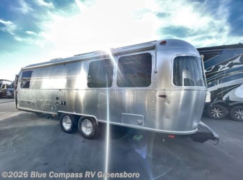 New 2026 Airstream Globetrotter 27FB Twin available in Colfax, North Carolina