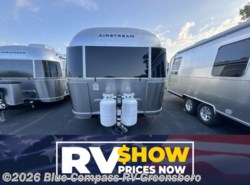 New 2027 Airstream Flying Cloud 25FB Twin available in Colfax, North Carolina