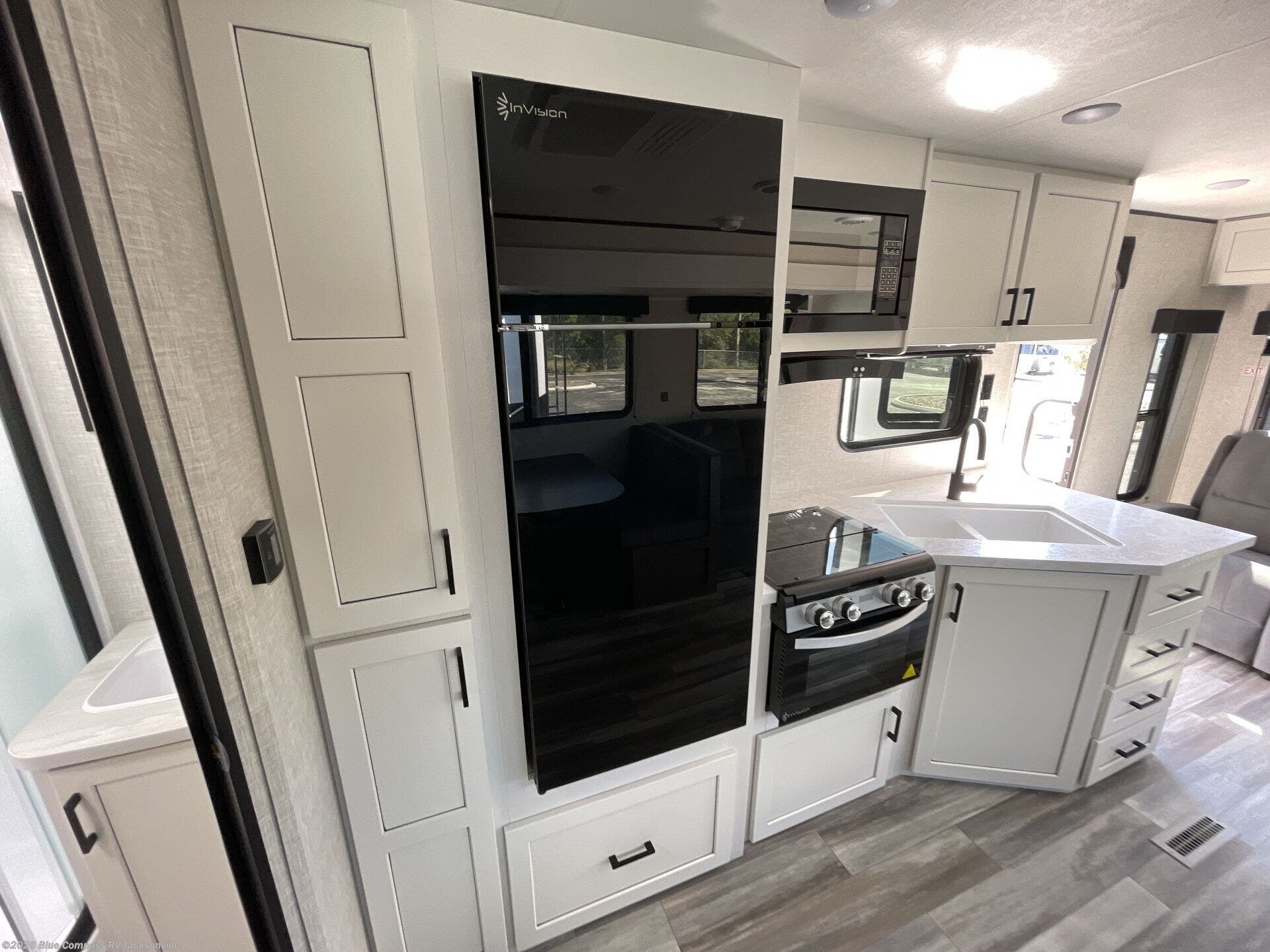 New 2025 Jayco Jay Flight SLX 262RLS available in Jacksonville, Florida
