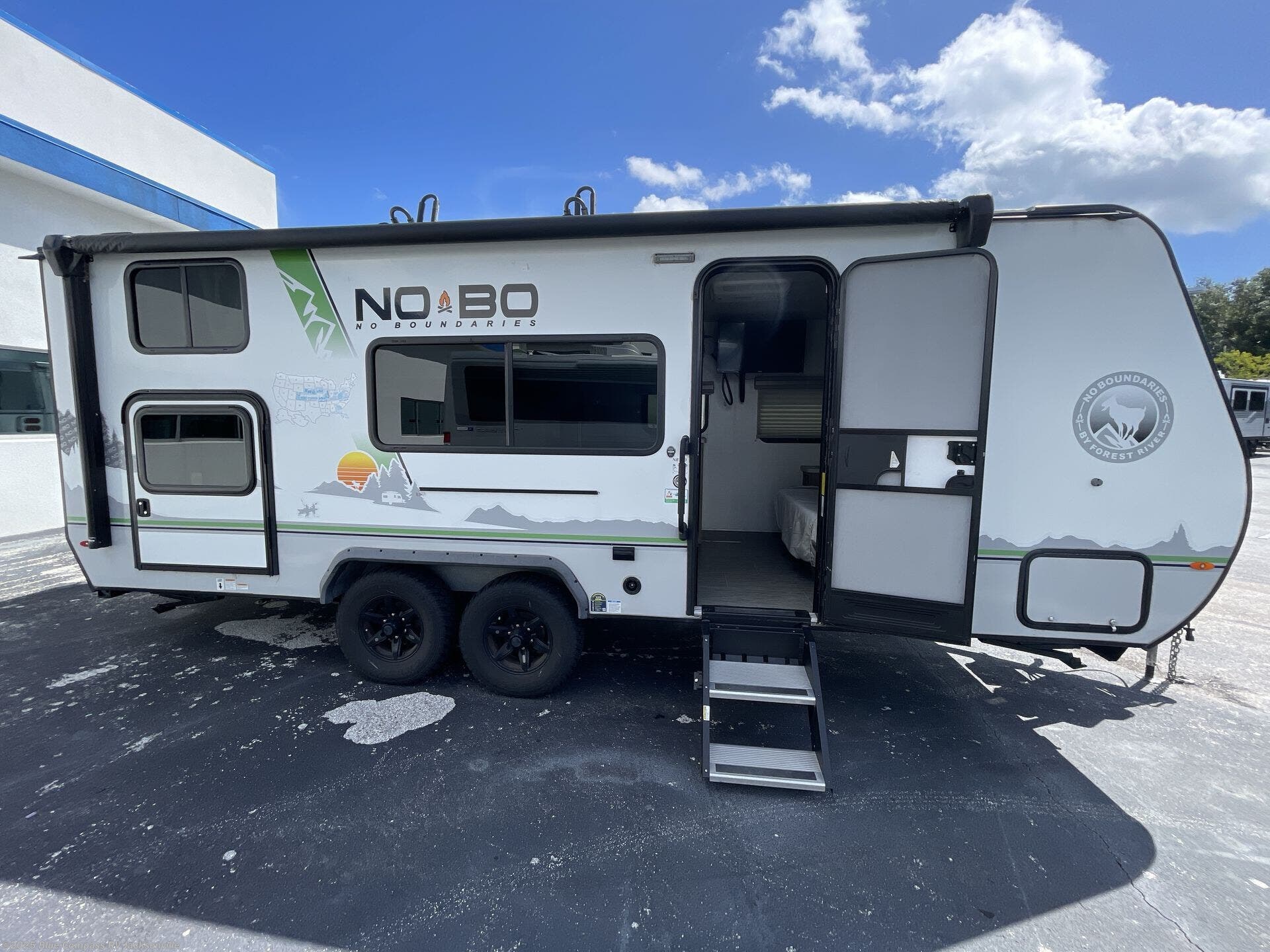 Used 2021 Forest River No Boundaries Nobo 19.3 available in Jacksonville, Florida