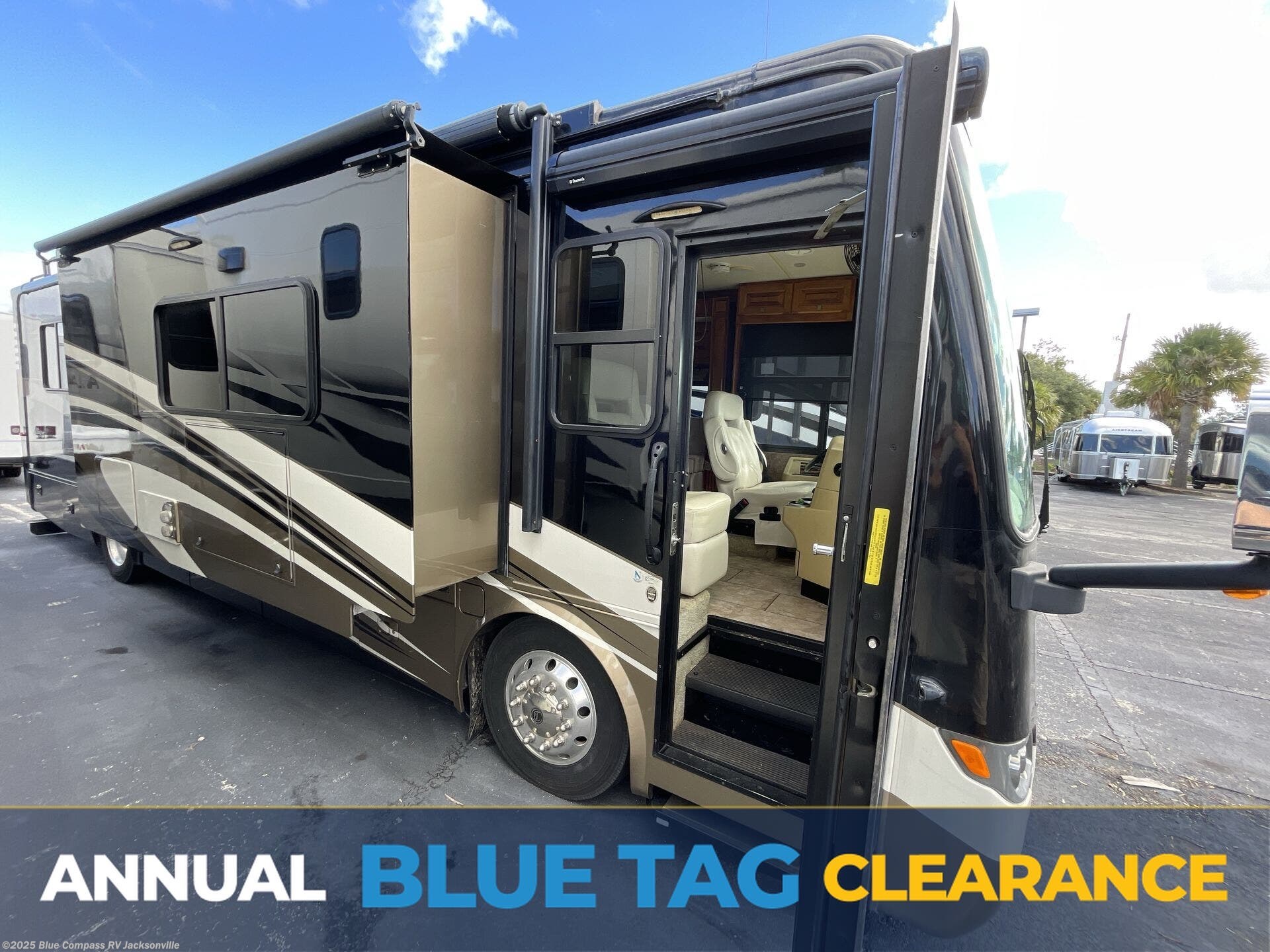 Used 2015 Tiffin Allegro Breeze 32br available in Jacksonville, Florida