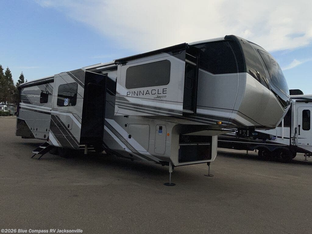 New 2026 Jayco Pinnacle 39FLOK available in Jacksonville, Florida