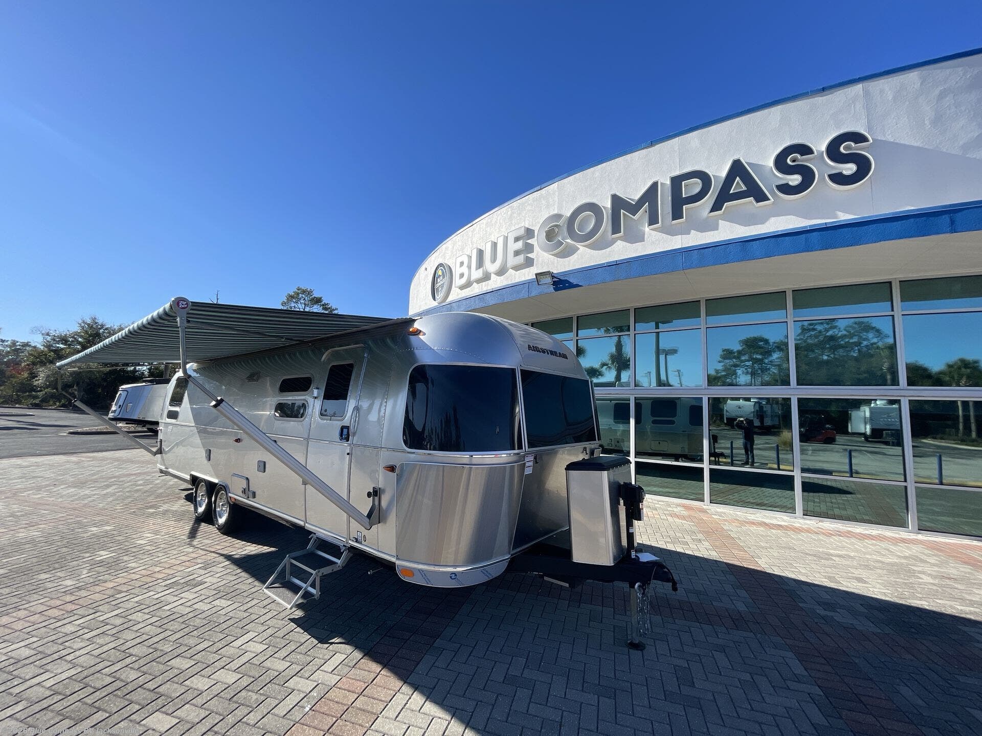 2026 Airstream International 30RB