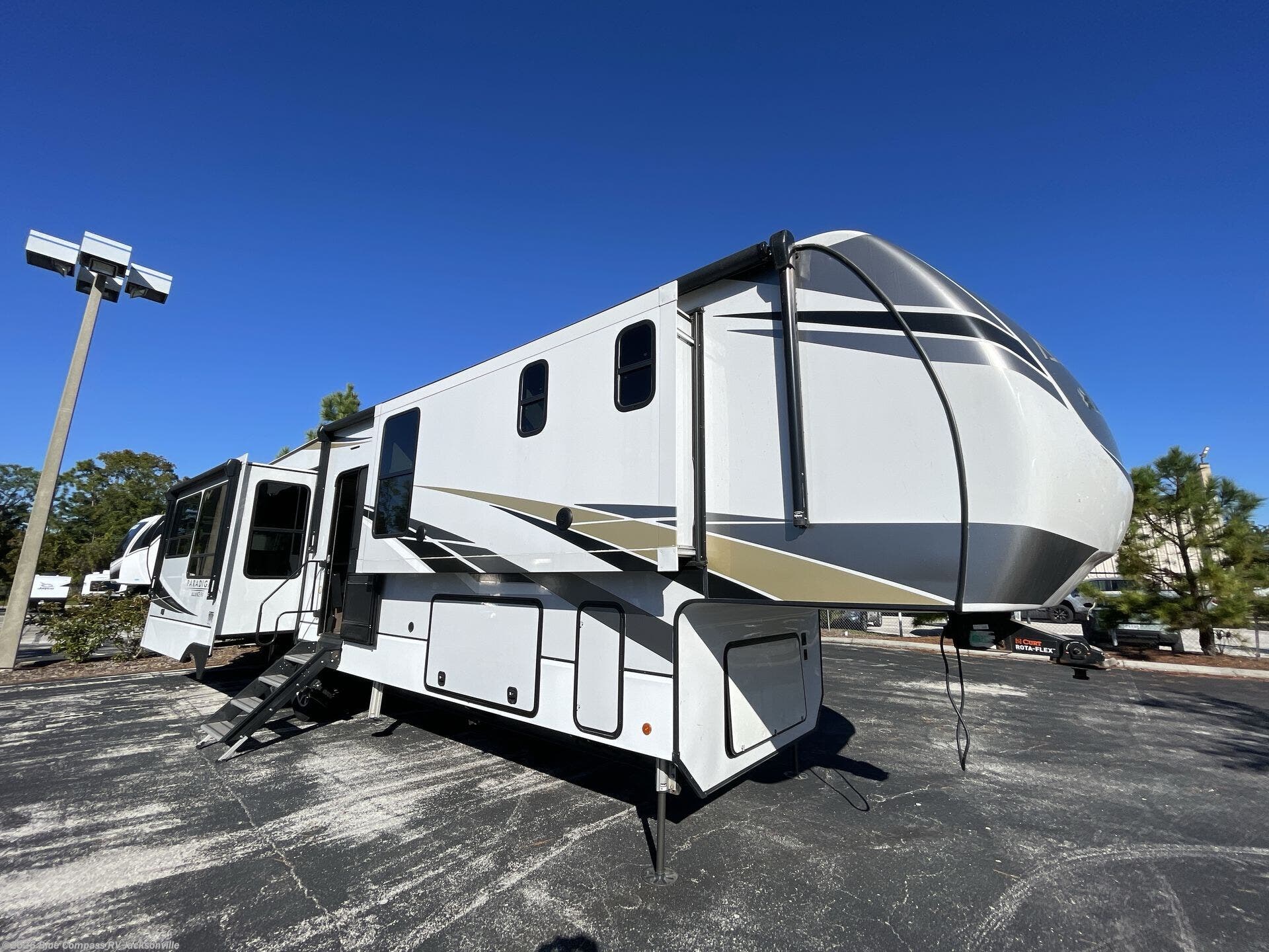 Used 2022 Alliance RV Paradigm 370FB available in Jacksonville, Florida