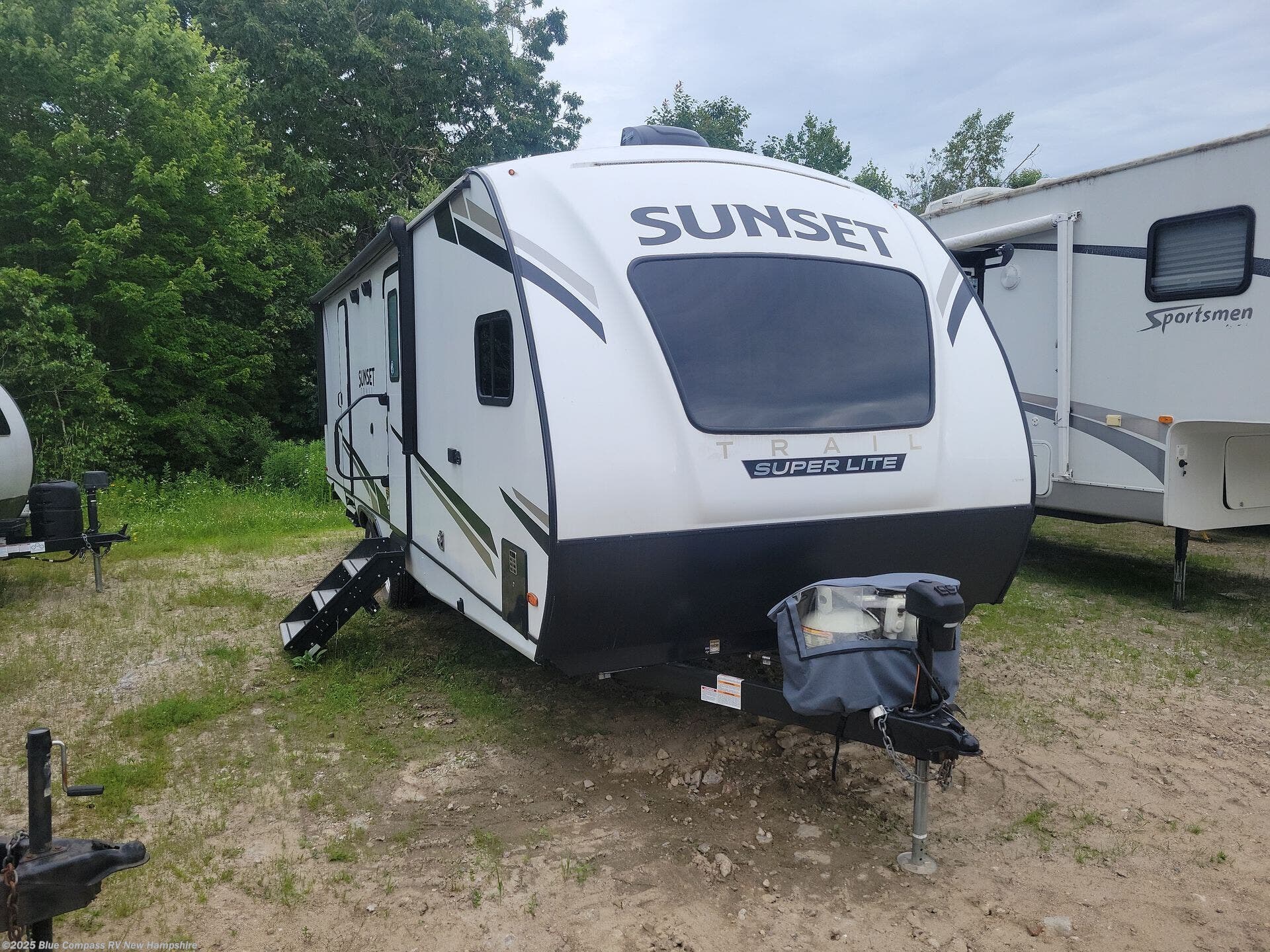 Used 2022 CrossRoads Sunset Trail SS269FK available in Epsom, New Hampshire
