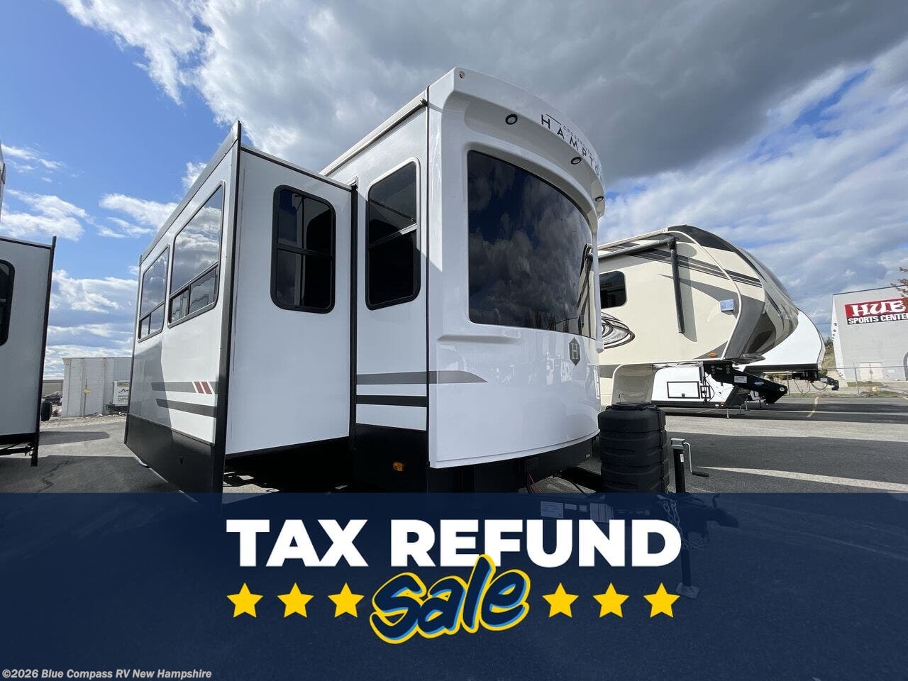 New 2026 CrossRoads Hampton 372FDB available in Epsom, New Hampshire