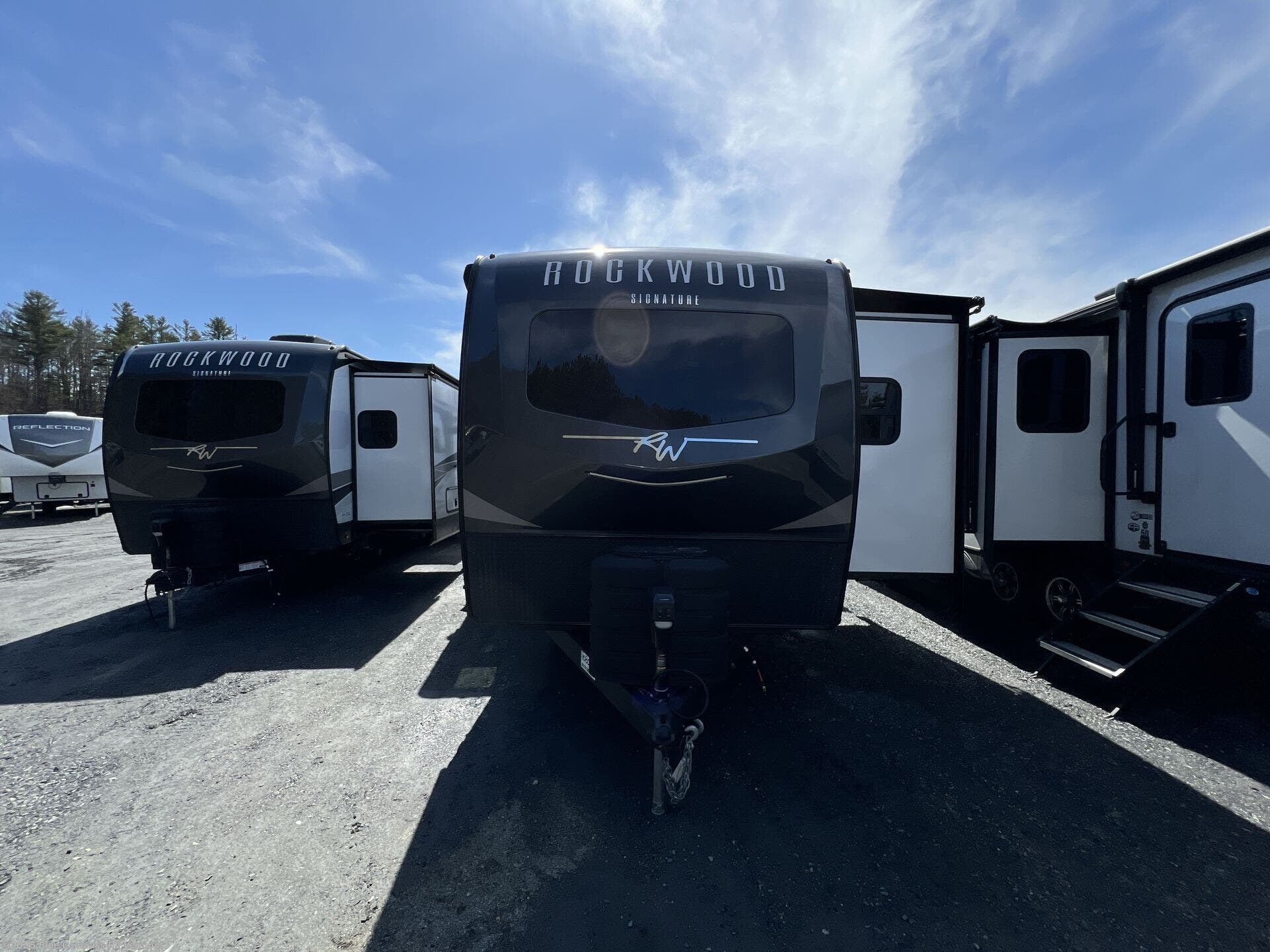 New 2025 Forest River Rockwood Signature 8336BH available in East Montpelier, Vermont