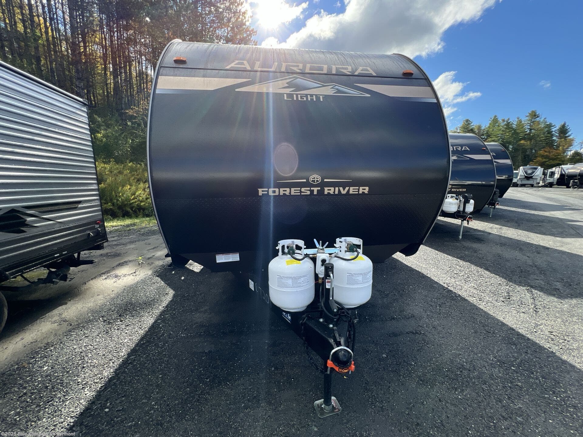 New 2026 Forest River Aurora Light 26BHS available in East Montpelier, Vermont