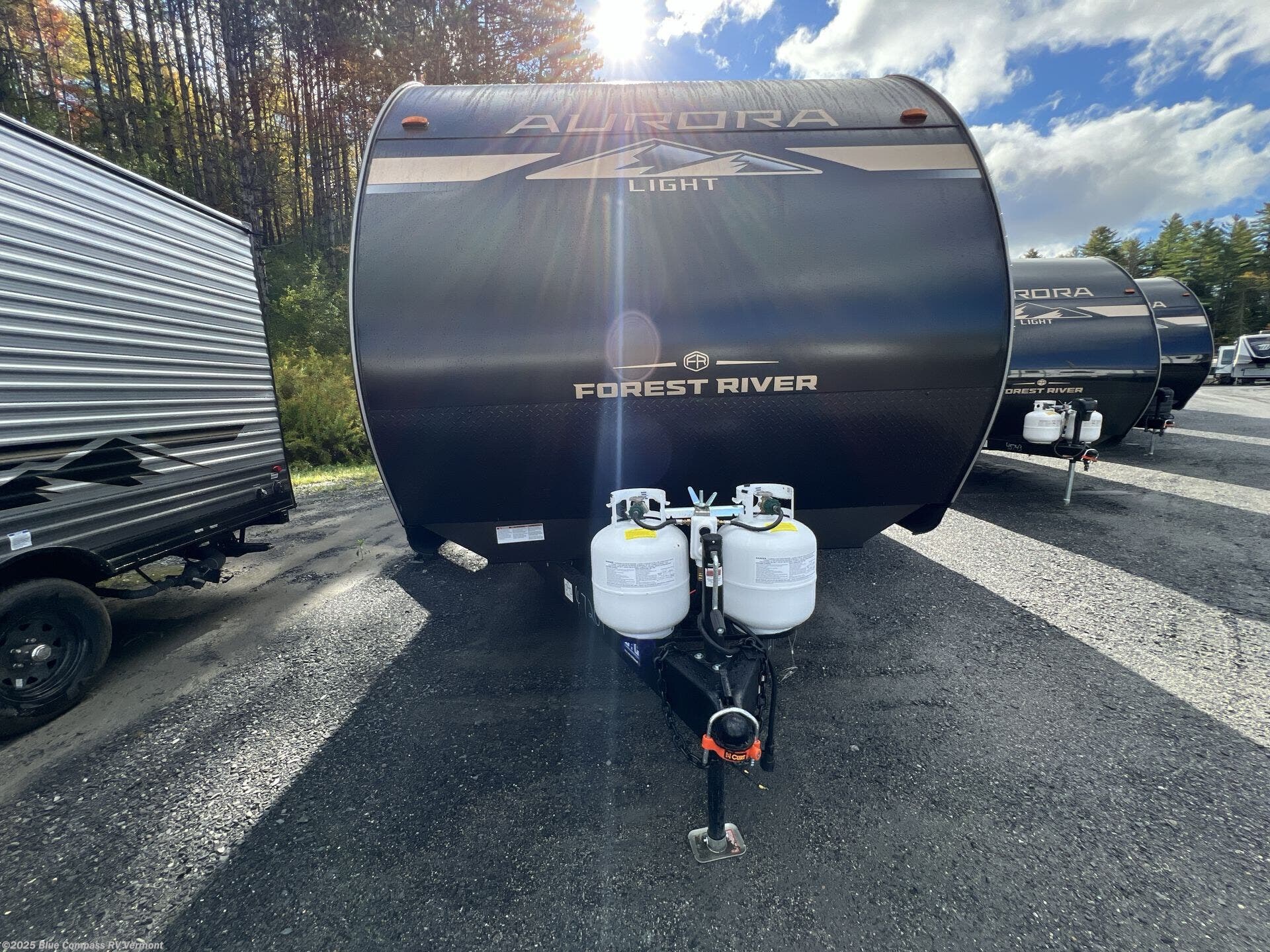 New 2026 Forest River Aurora Light 26BHS available in East Montpelier, Vermont