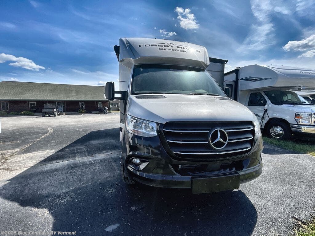 New 2026 Forest River Sunseeker MBS 2400BDS available in East Montpelier, Vermont